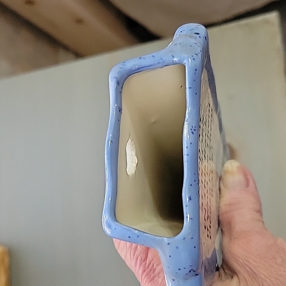 Handmade Ceramic Scissors Rack Keeper Wall Pocket - Picture 5 of 5